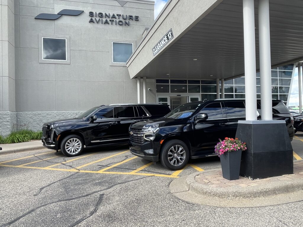 Hourly Transportation Minneapolis luxury SUV with professional chauffeur